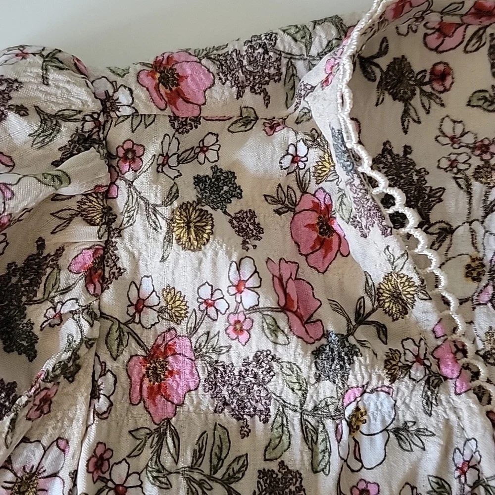 Forever 21 Floral Print Crop Top Sz. M - Picture 6 of 7